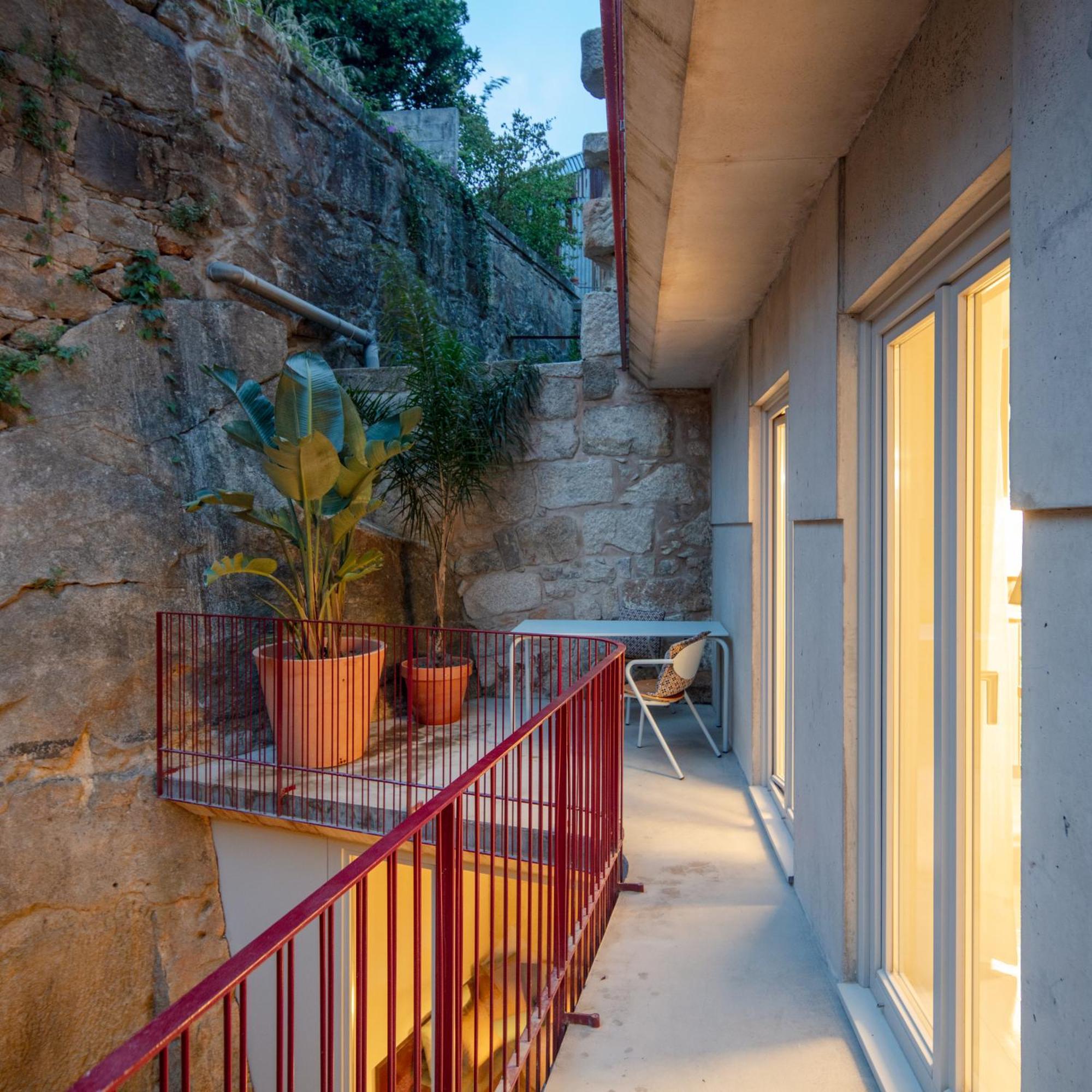 L'Olivier 23 - 2 Apartments In A Recently Renovated Guesthouse Porto Bagian luar foto
